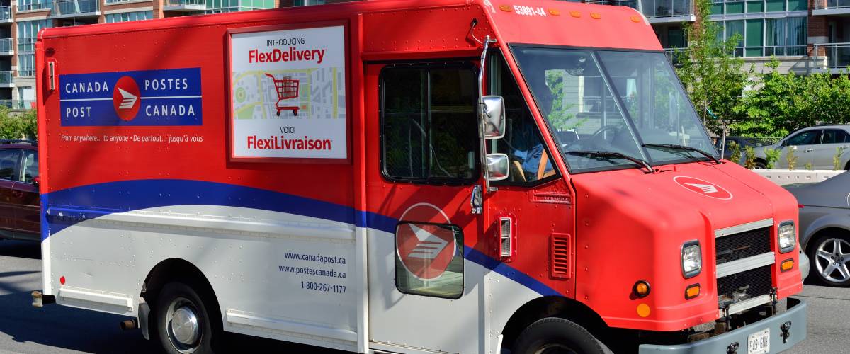 Canada Post truck