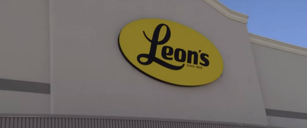 Leon's Furniture logo