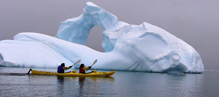 Kayakers on dream vacation in Antarctica